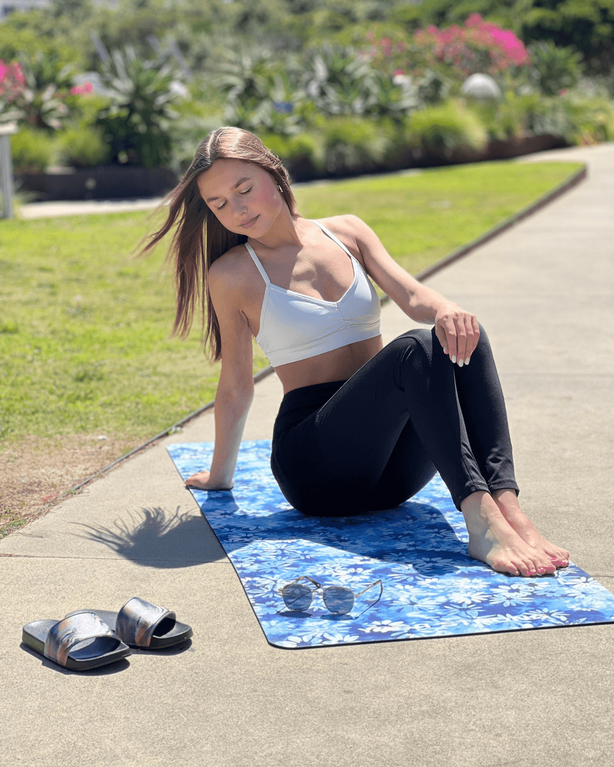 Daisy Duke Mat - Yoga Strong